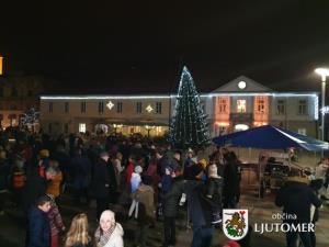 Prižig prazničnih luči in odprtje drsališča 1